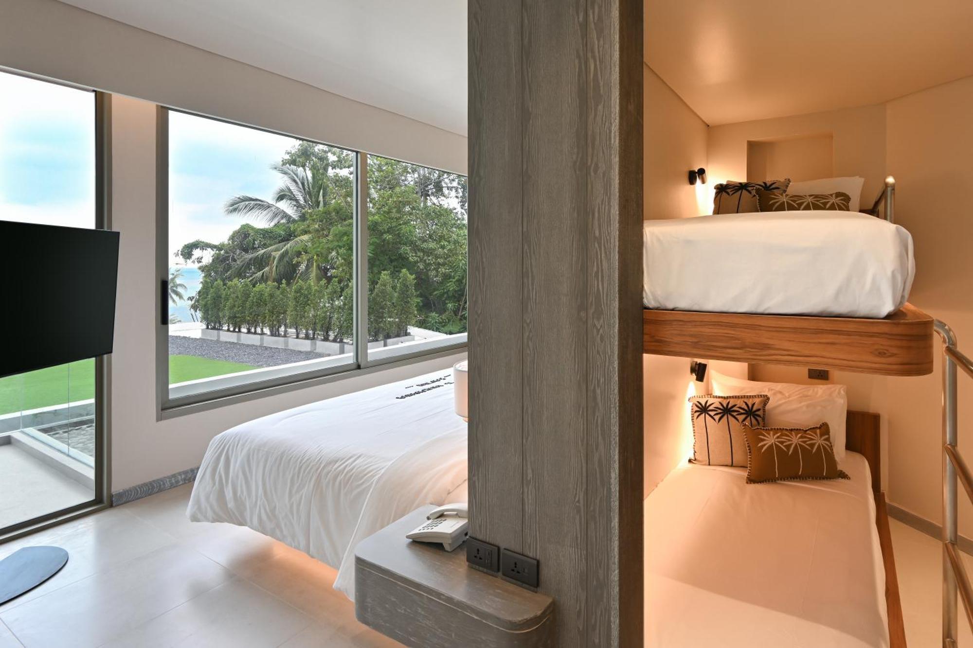 Lofty Suite mit Meerblick